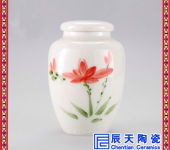 湛江日用杂品 散去烟花余味，生活中的温暖底色